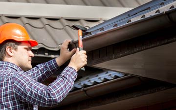 gutter repair Mumby, Lincolnshire
